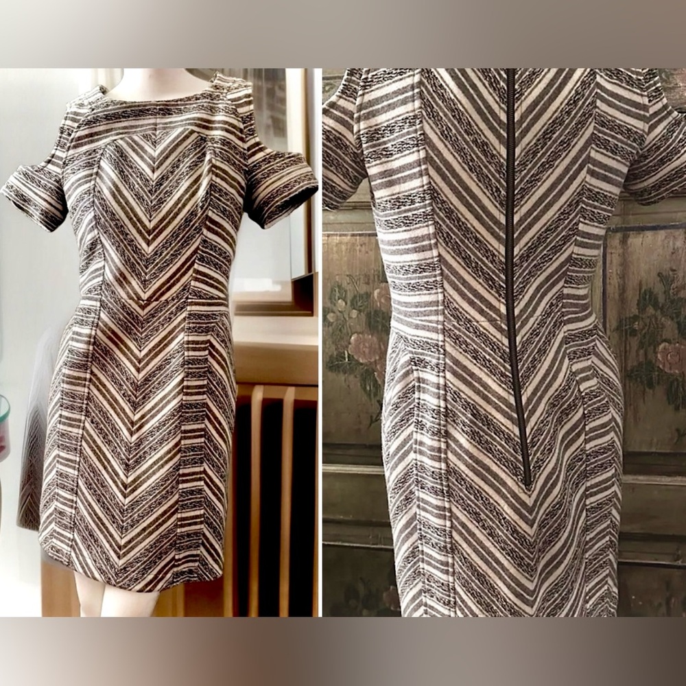 PENDLETON Portland Collection. Wool Cutout Sheath Dress. - Picture 3 of 10
